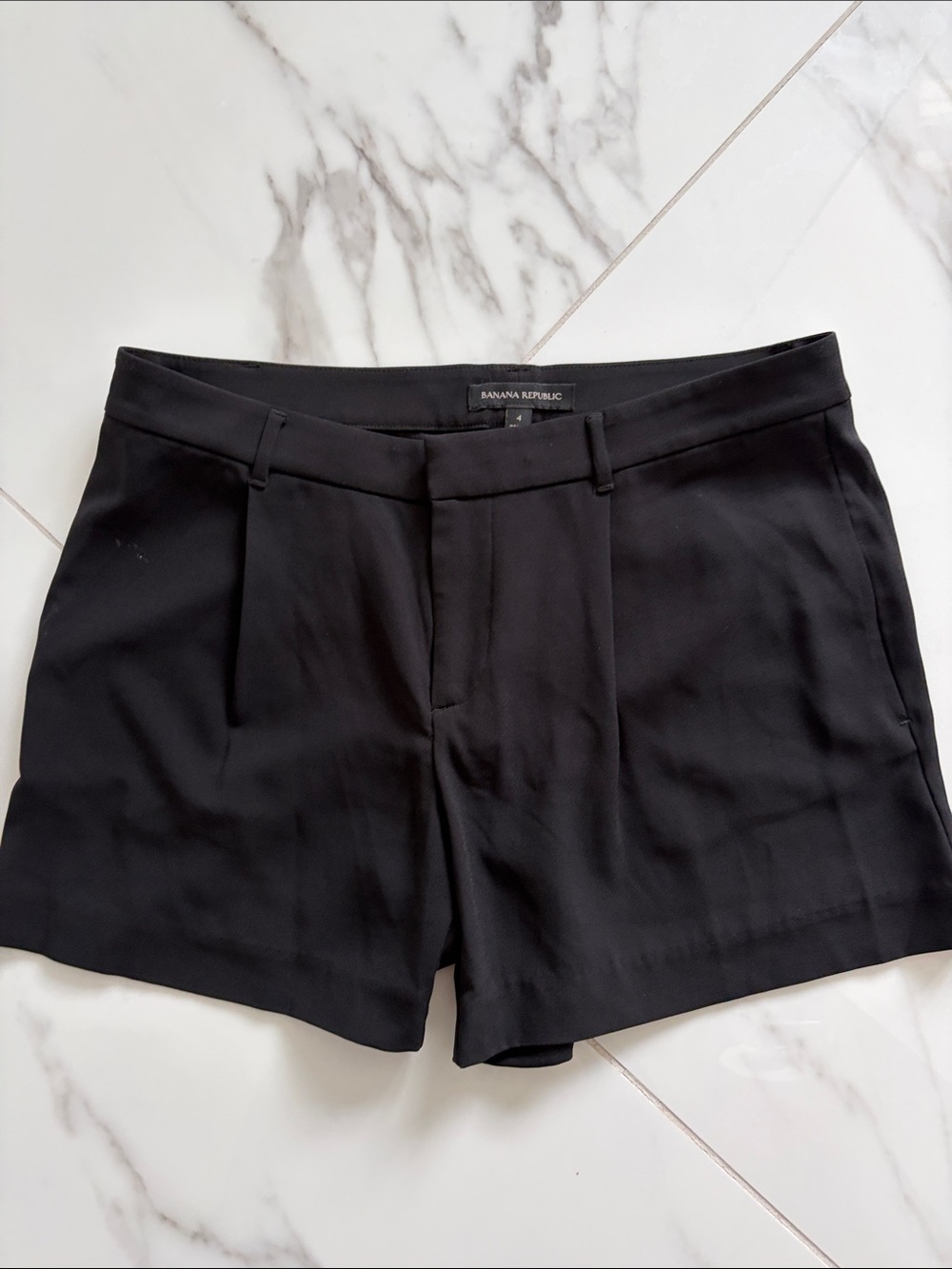 Banana Republic Black Pleated High-Rise Women's Shorts